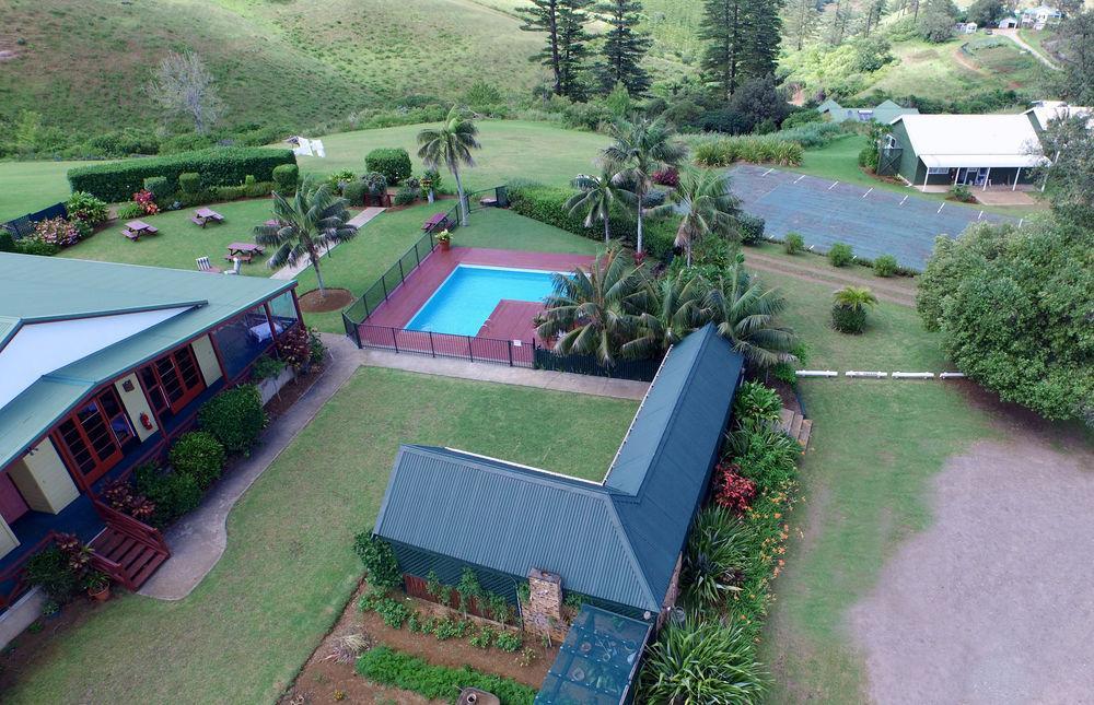 Отель Seaview Norfolk Island Бернт-Пайн Экстерьер фото